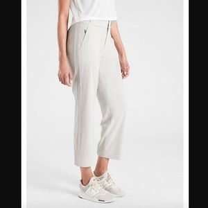 ⚡️ ATHLETA Crop Pants Lightweight exercise nylon